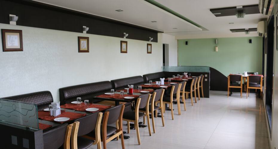 Hotel Sudit Executive, Baramati 2